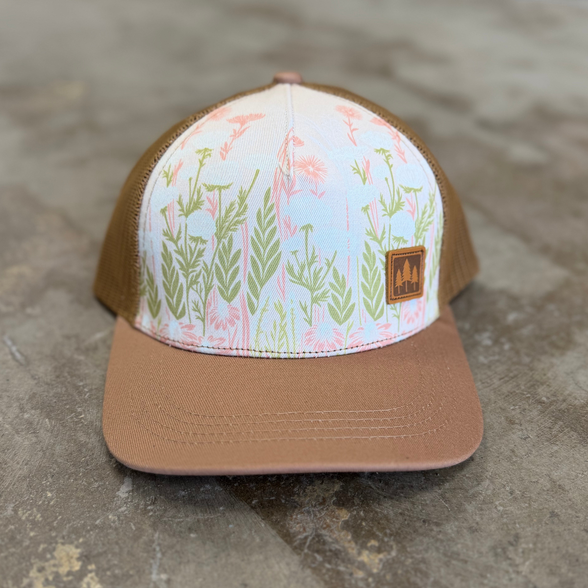 Wild Field Trucker Hat - Tan