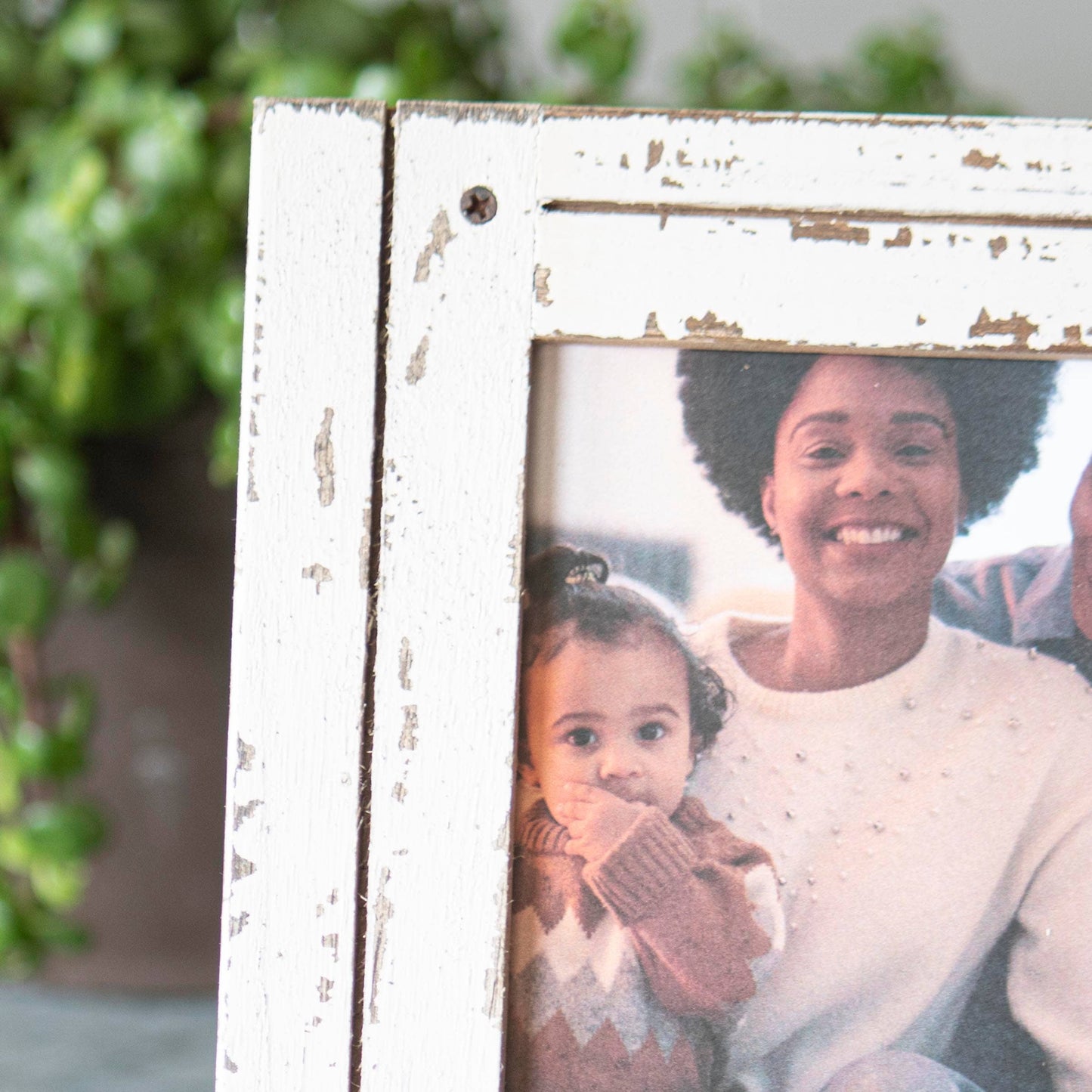4X6 Heartland Photo Frame White