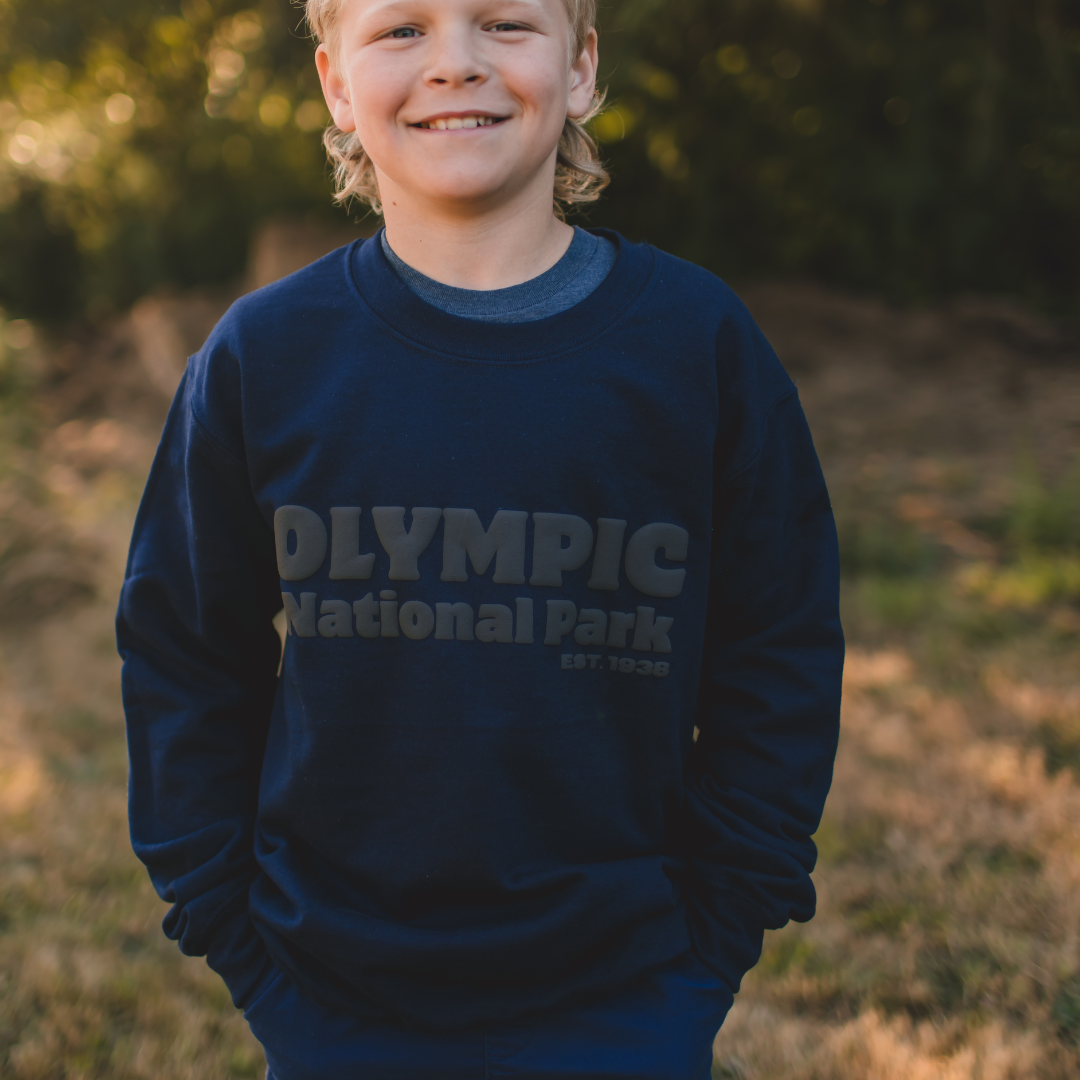 Olympic National Park Crewneck Sweatshirt in Navy