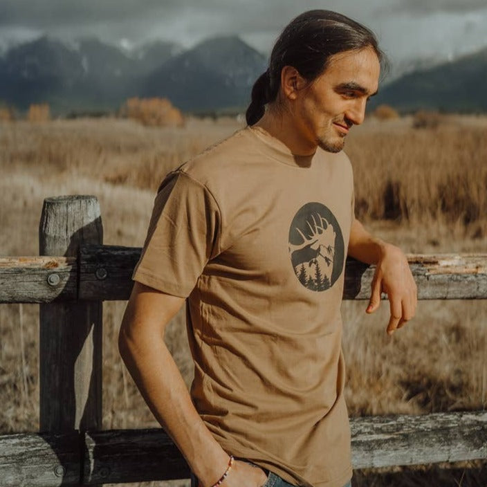 Bugling Bull Elk Tee - Coyote Brown