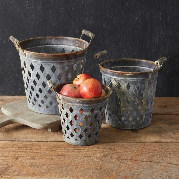 Rustic Open Weave Metal Bucket