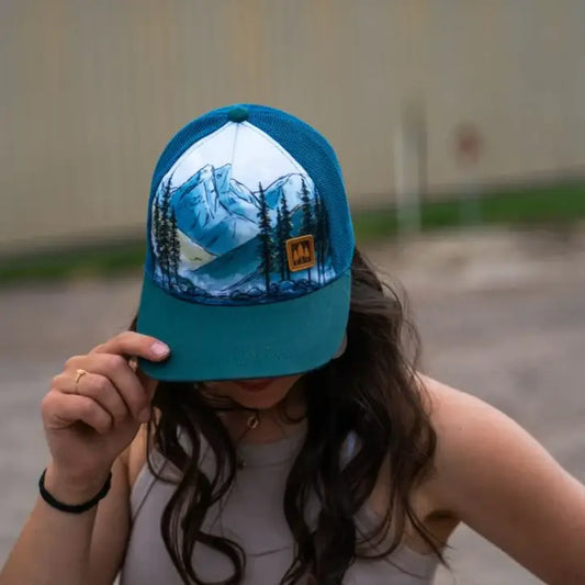 Misty Mountains Unisex Trucker