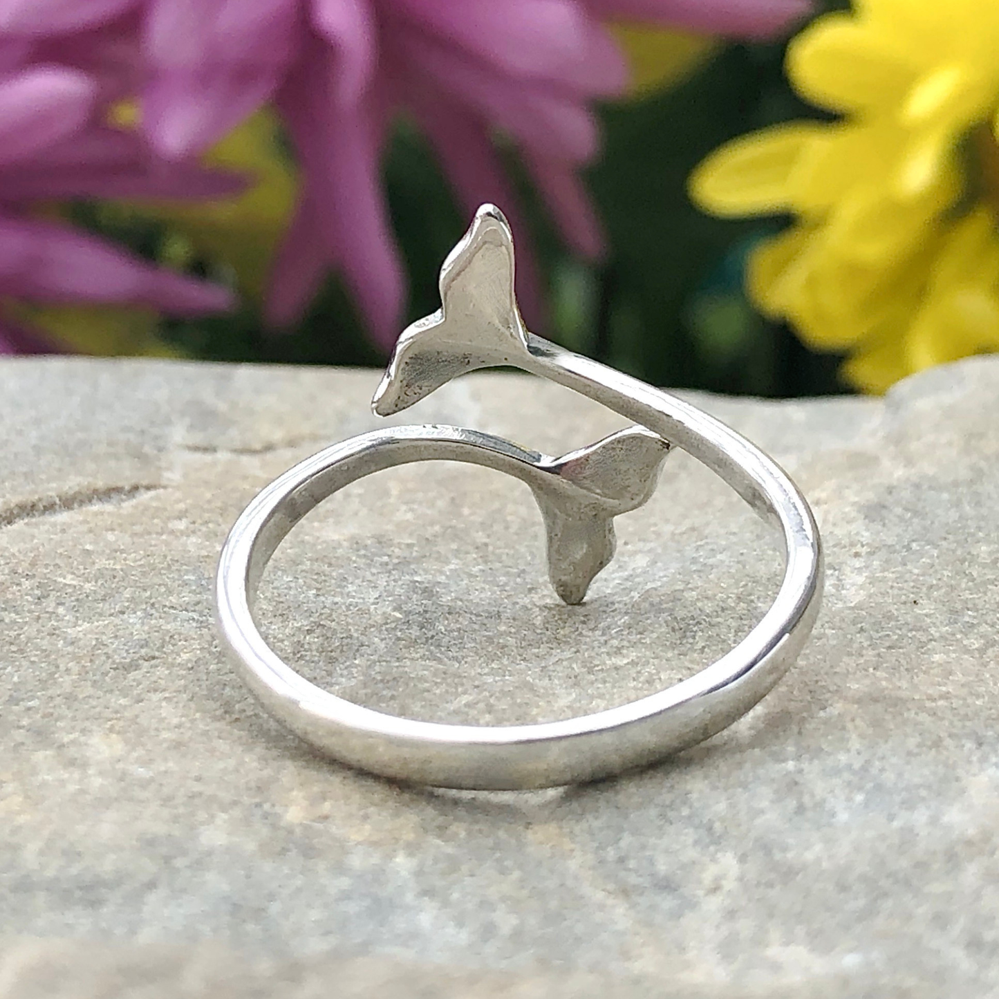 Whale Tails Ring