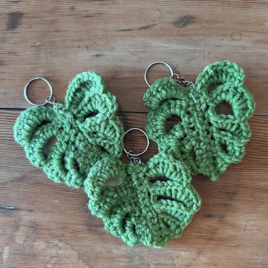 Crochet Monstera Leaf Key Ring