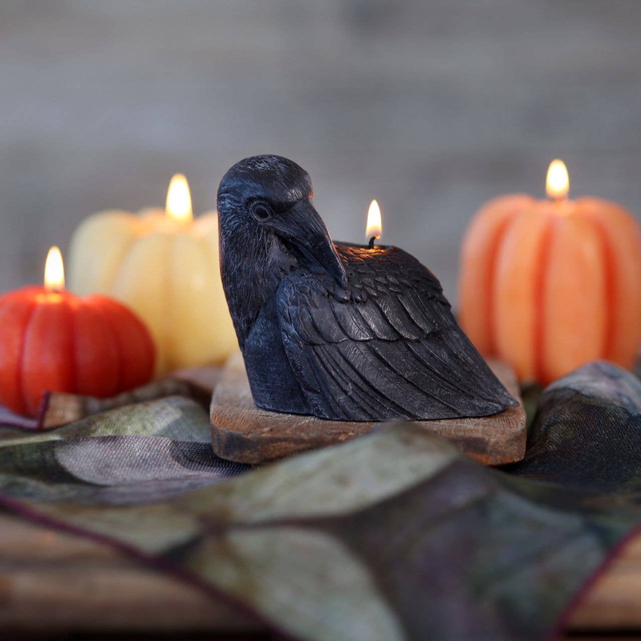Crow Beeswax Candle