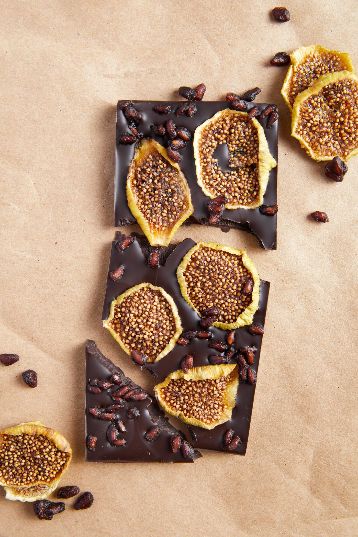 Fig with Pomegranate Chocolate Bar