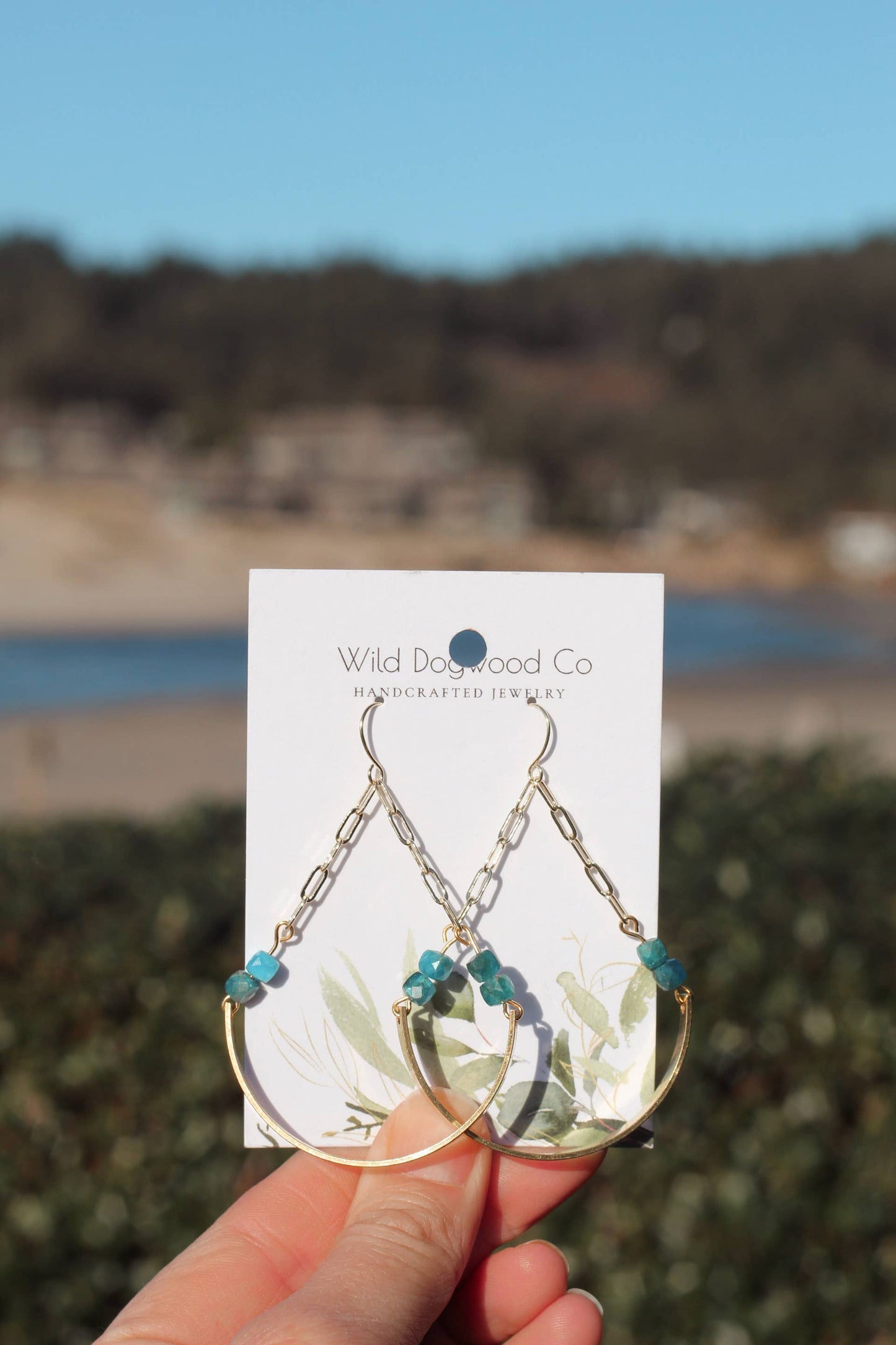 Brass u shape earrings