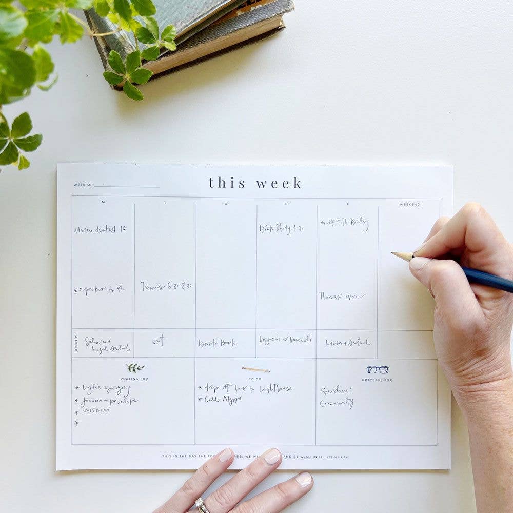 Weekly planner notepad