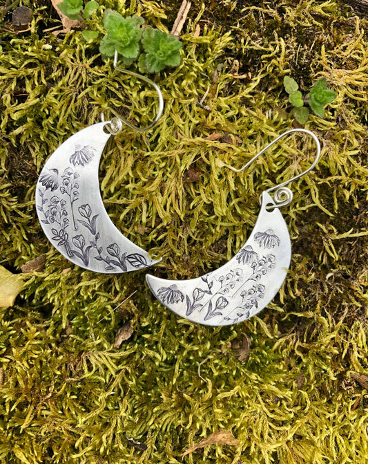Wildflower moon earrings in silver earrings - Small