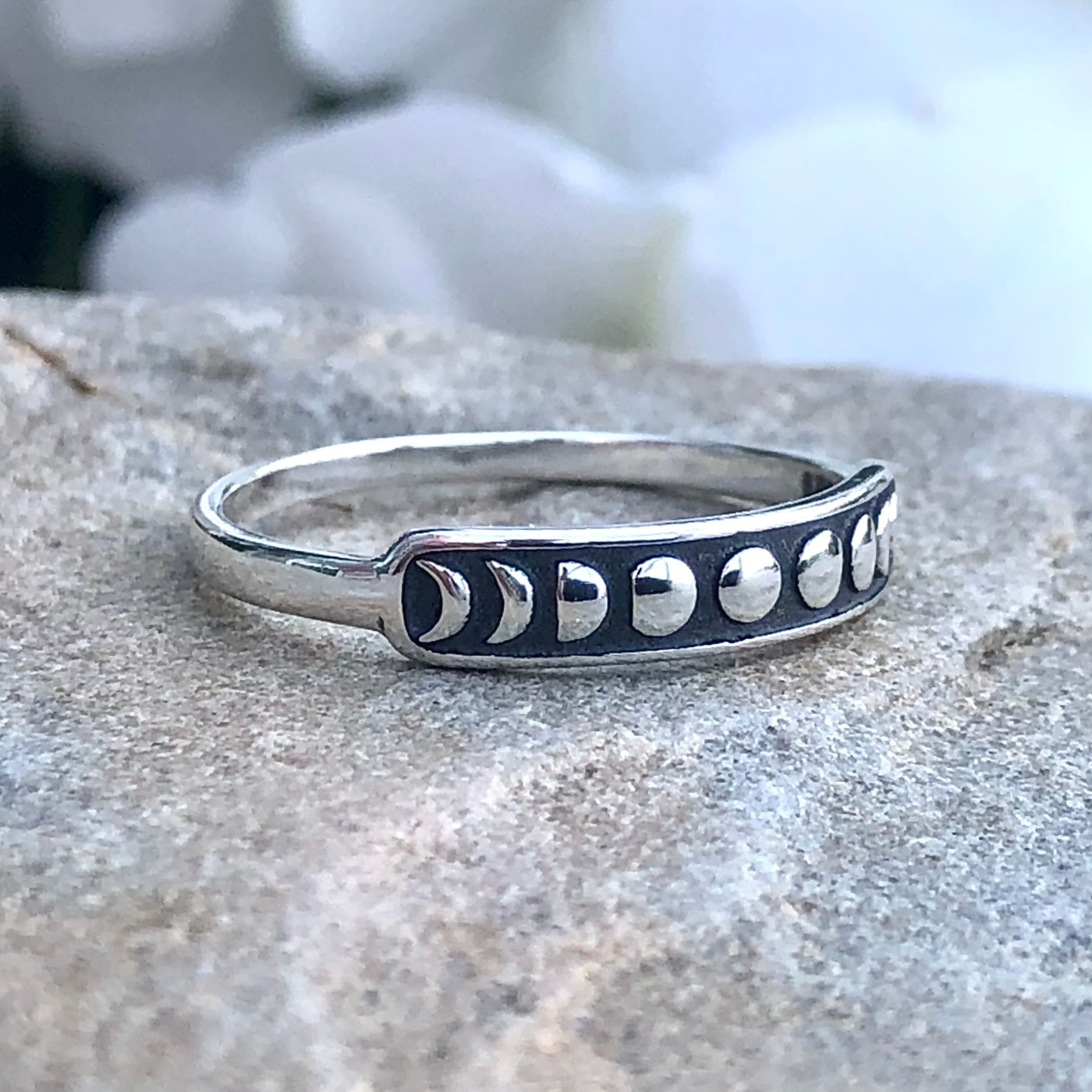 Moon Phases Dark Ring