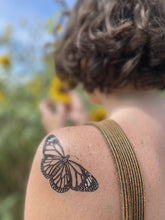 Load image into Gallery viewer, Monarch Butterfly Temporary Tattoo
